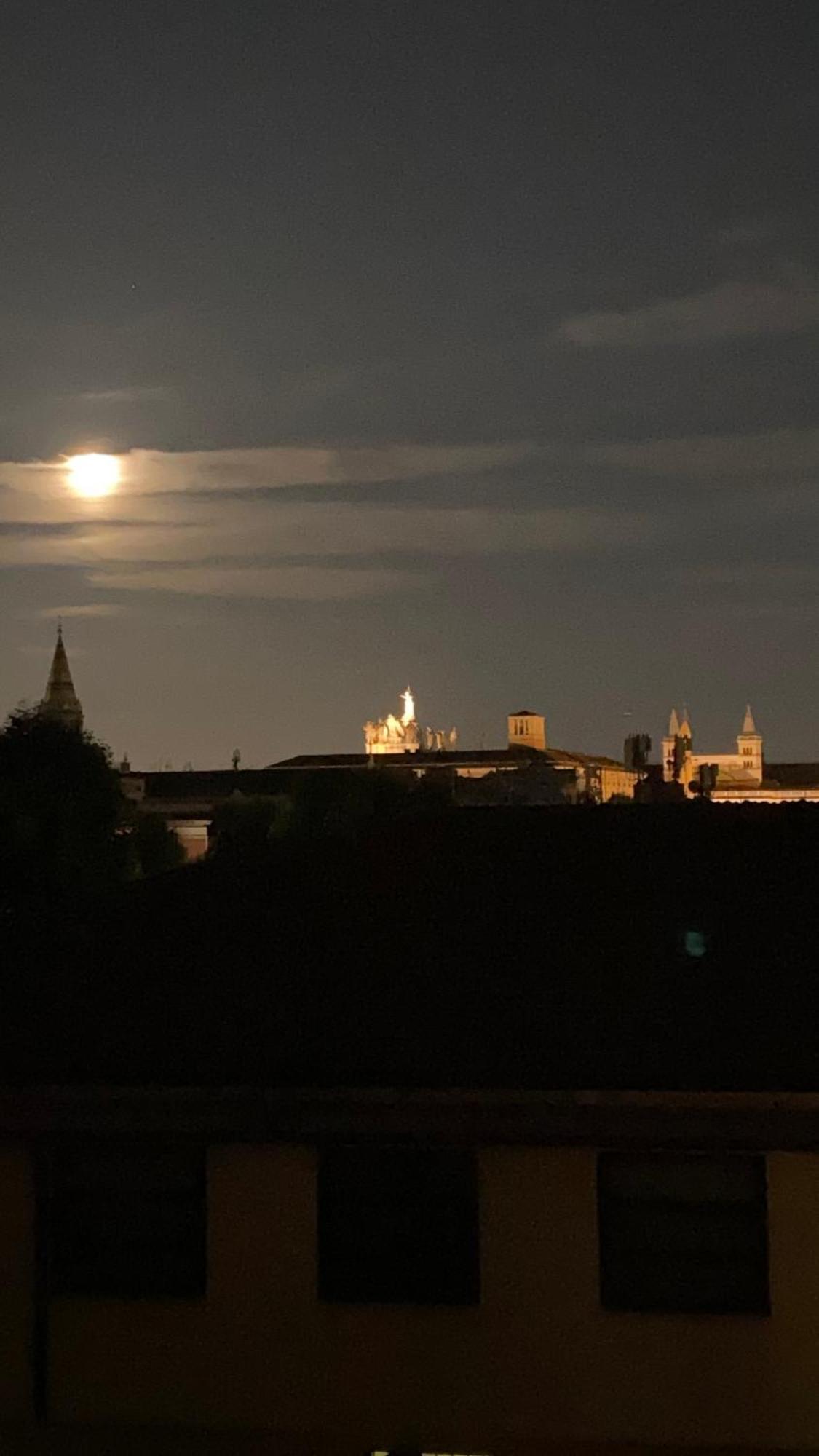 Domus Art Suites Merulana Róma Kültér fotó